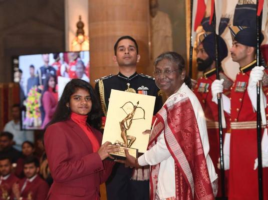 HCLFoundation Sports Scholar Jerlin Anika receives Arjuna Award 2022